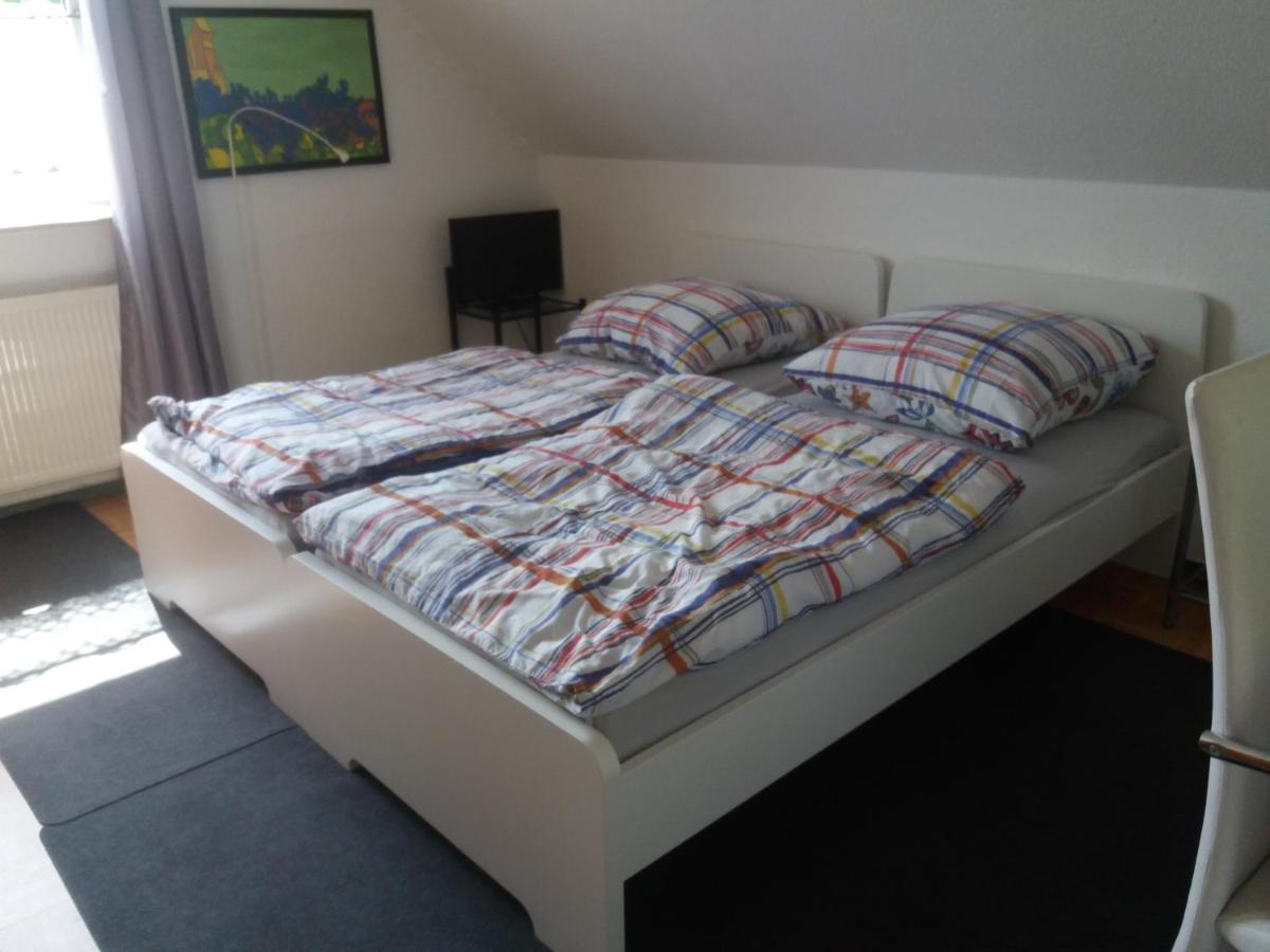 Ruhiges Zimmer Direkt An Den Leineauen Hemmingen  Εξωτερικό φωτογραφία